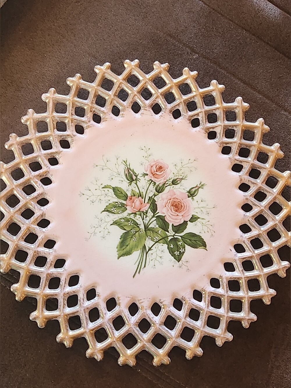 Vtg Pink Floral Decorative Ceramic Plate Lattice Edge ROSES GORG Collector EUVC